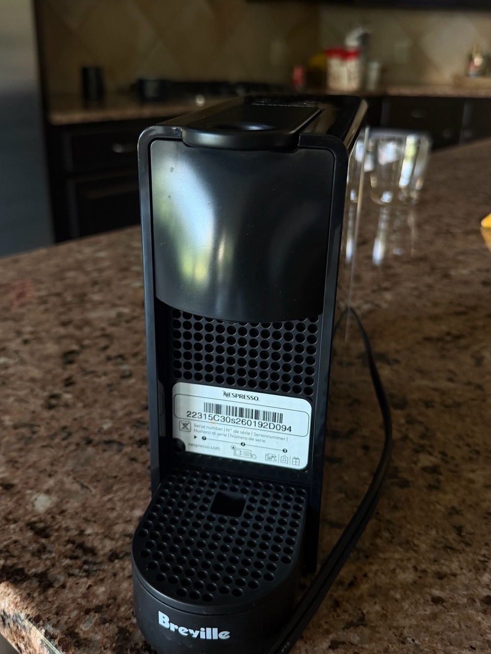 Breville Nespresso Machine - Picture 5 of 9